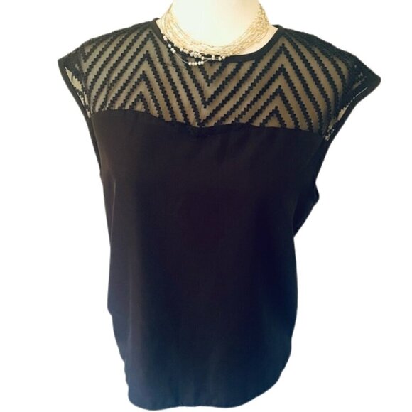 LUNE Contrast Mesh Yoke Keyhole Back Blouse Cap Sleeve SZ MEDIUM - Picture 1 of 9